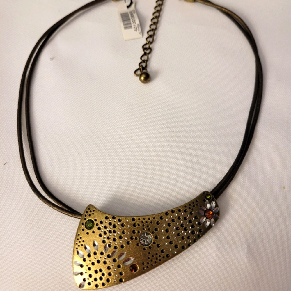 Chico's necklace